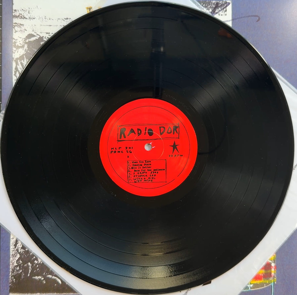 AUTOGRAPH The Sharp Pins - Radio DDR 2025 US VG+/NM 140g vinyl