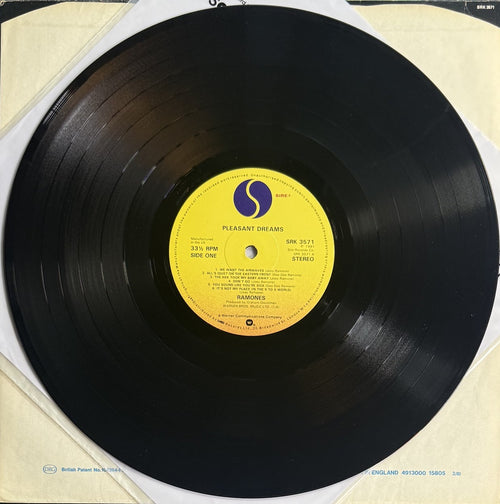 Ramones - Pleasant Dreams 1981 UK 1st Press (Strawberry) VG+/VG