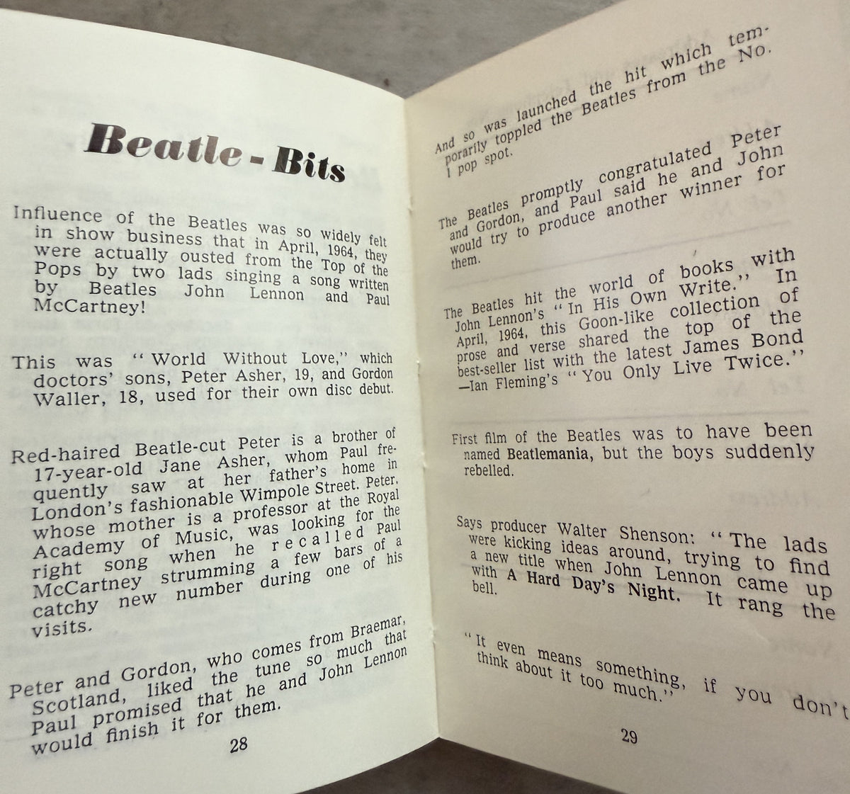 Beatles Memorabilia/collectors items: 1960s postcards, 1965 diary, poster book, reproduction postcards
