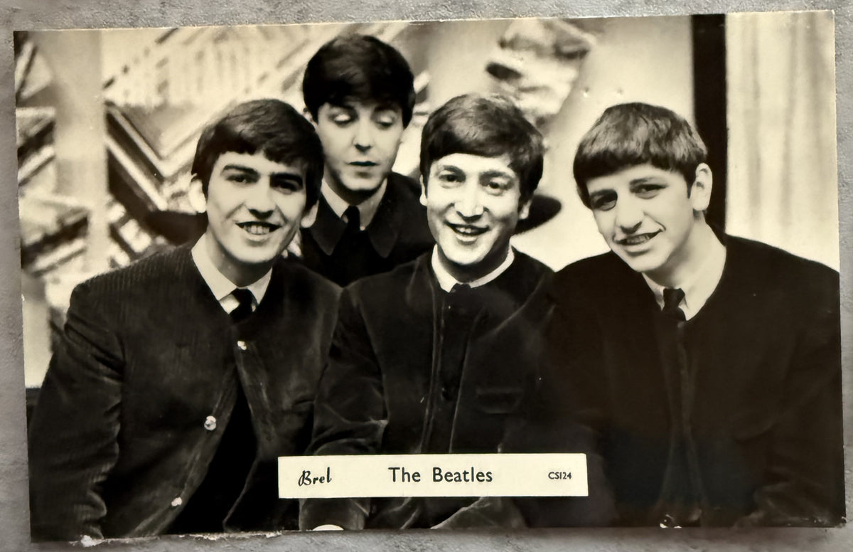 Beatles Memorabilia/collectors items: 1960s postcards, 1965 diary, poster book, reproduction postcards