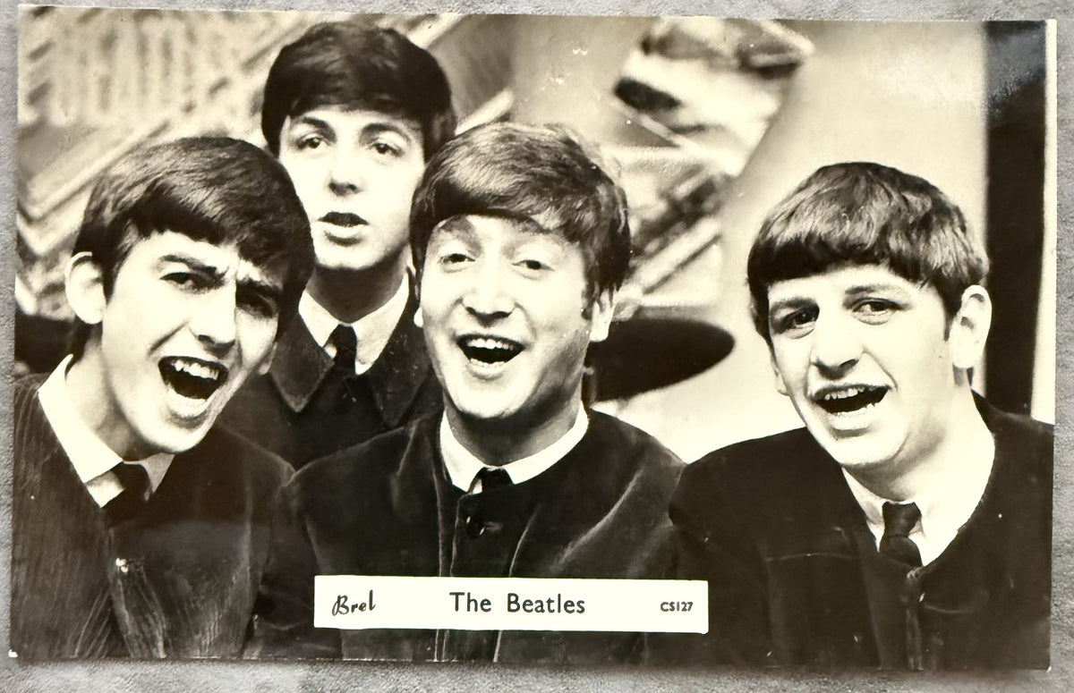 Beatles Memorabilia/collectors items: 1960s postcards, 1965 diary, poster book, reproduction postcards