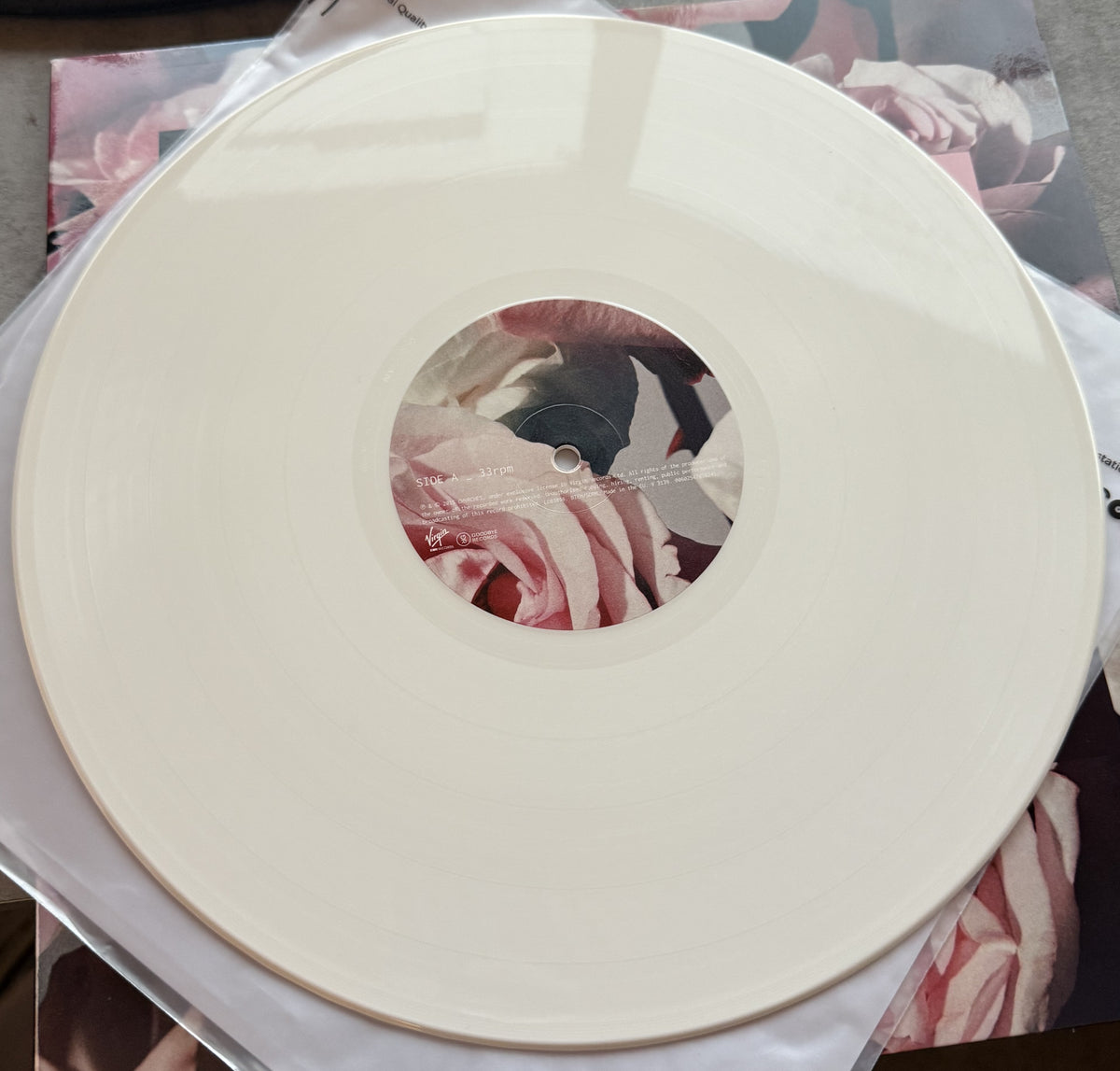 Chvrches -Every Open Eye -2015 First press UK/EU import, white 180g vinyl, VG+/VG+