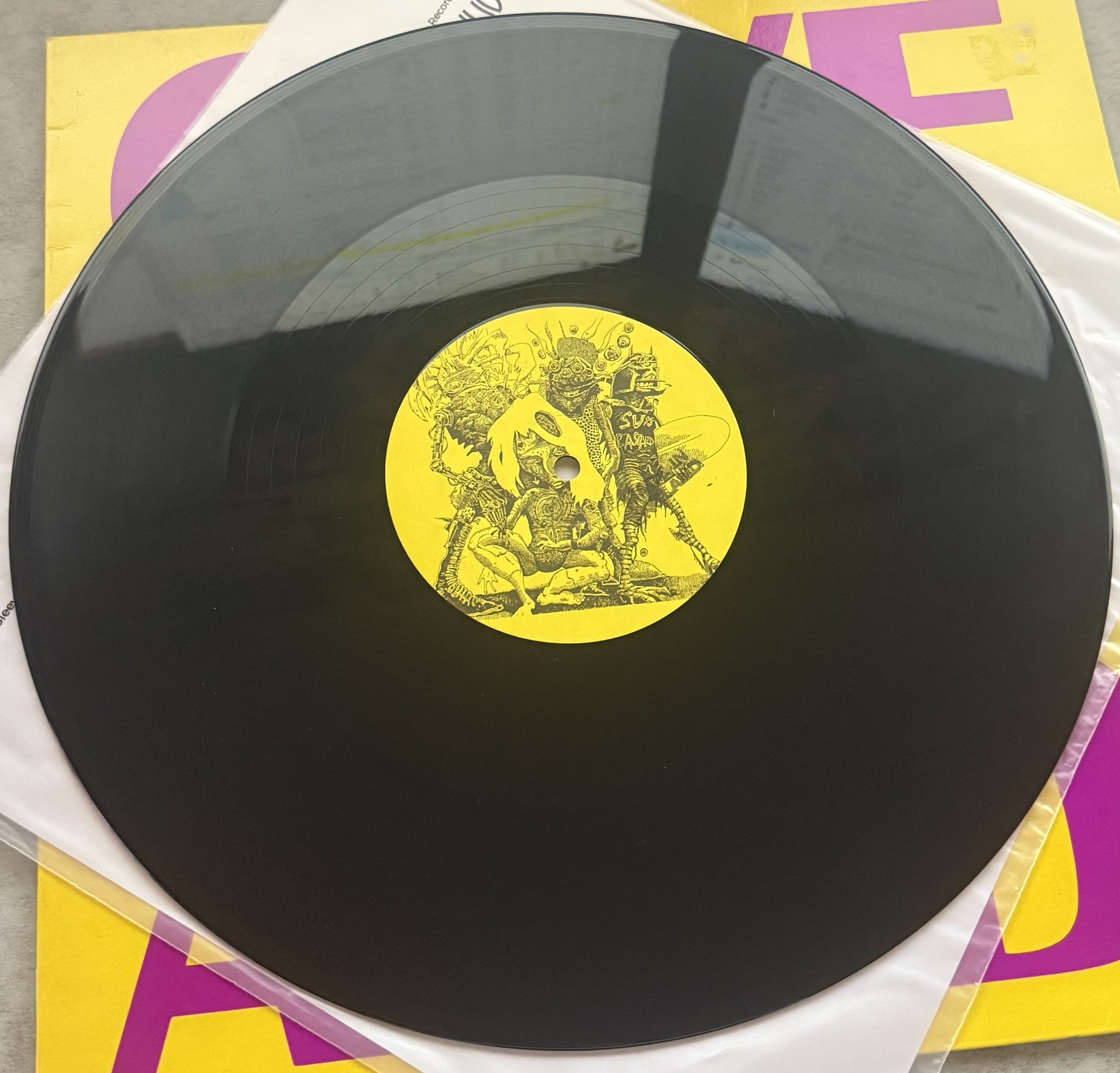 Gaye Bykers On Acid - Everythangs Groovy -1986 beauty 12" vinyl, strong VG+/VG+