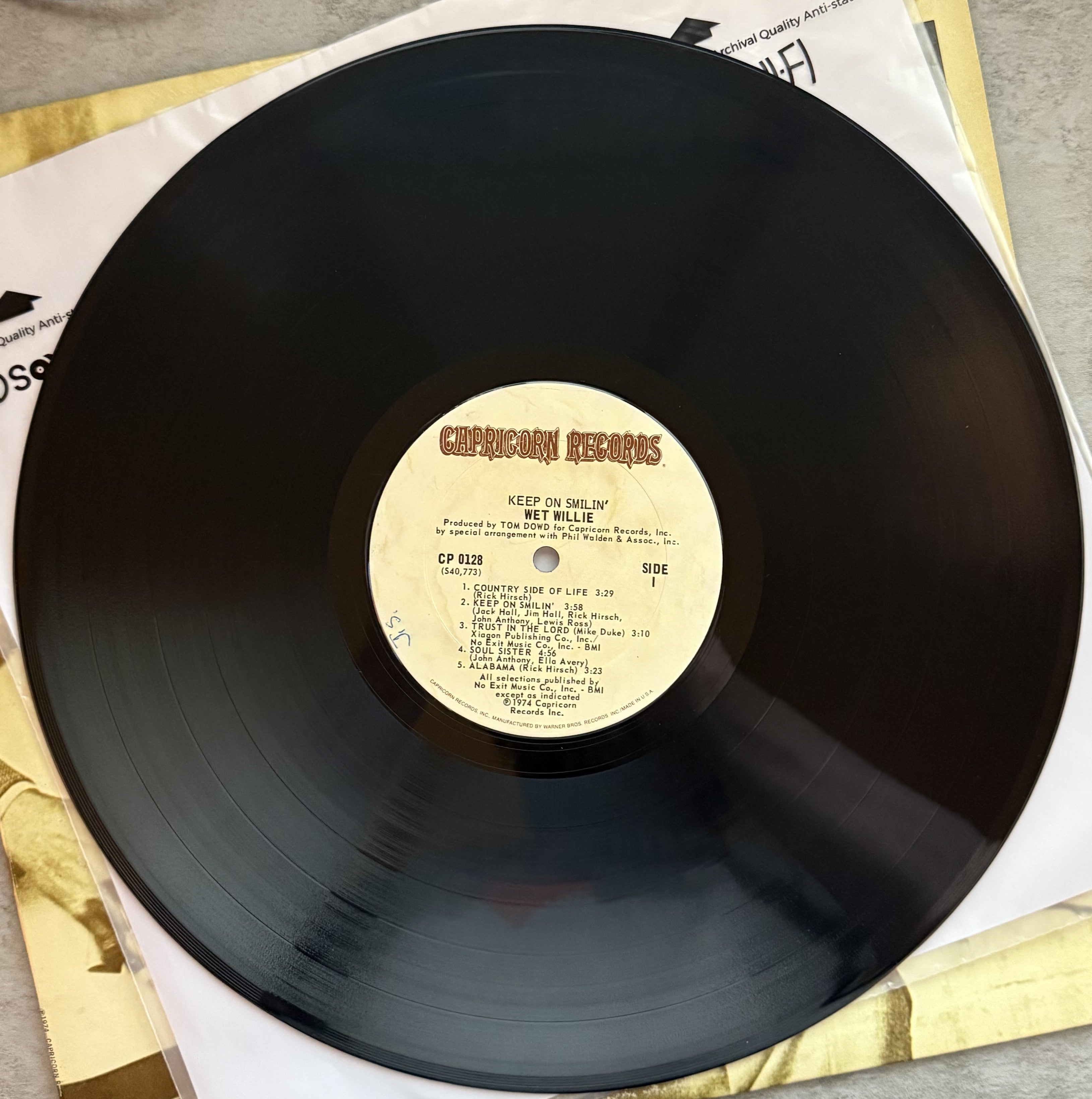 Wet Willie -Keep On Smilin' 1974 US 1st Press (TH) SUPER CLEAN, STRONG VG+/VG+