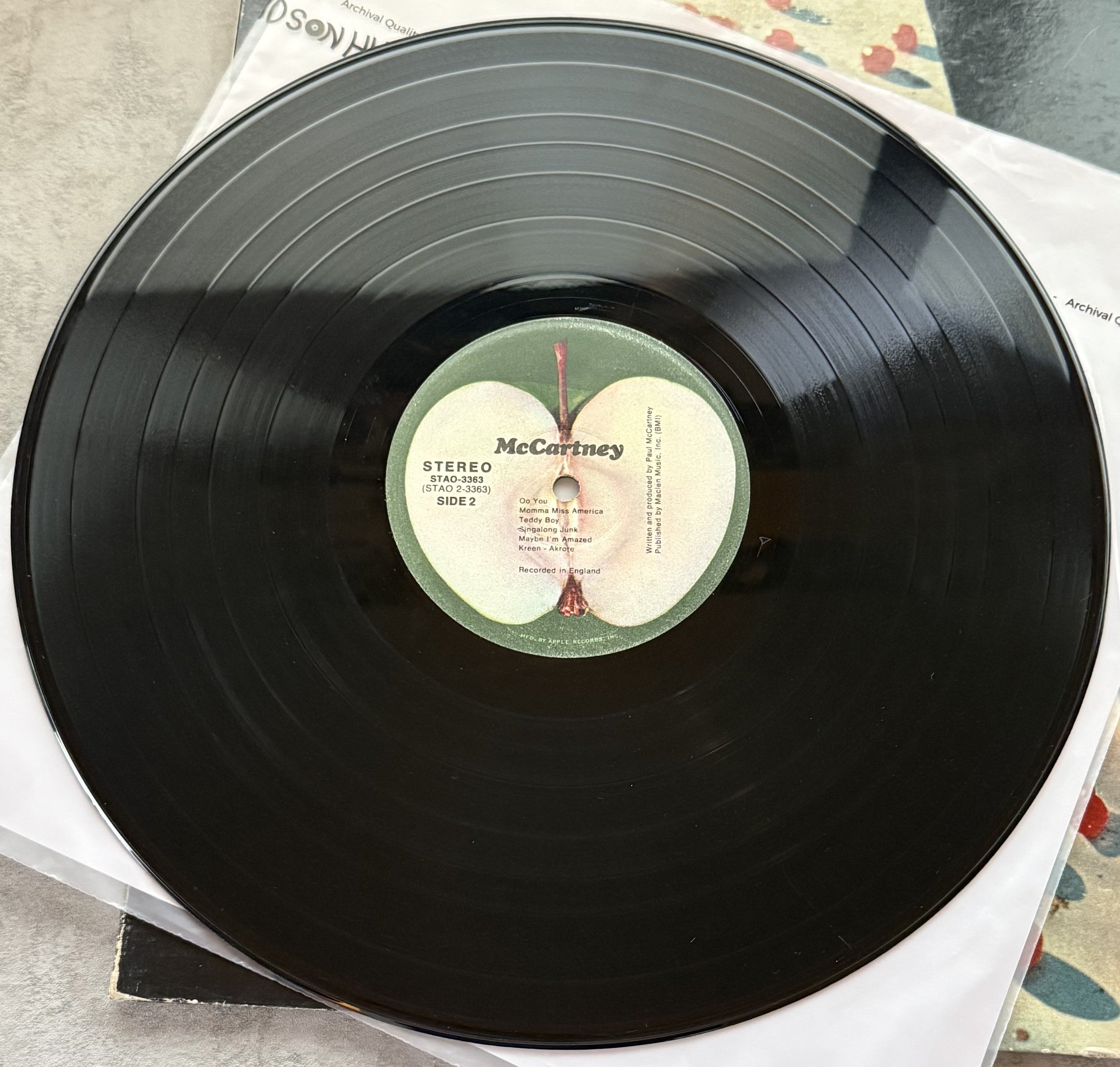 McCartney -1973 Apple reissue, nice copy! VG/VG used vinyl STAO 3363/SMAS-3363