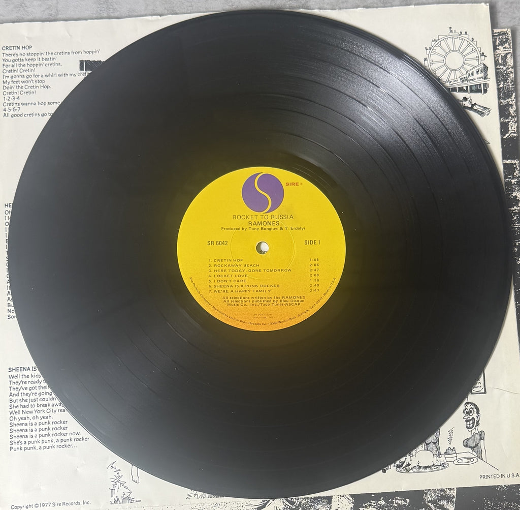 Ramones - Rocket To Russia US 2nd Press Strong VG+/VG+ c. 1979 Sire SR 6042