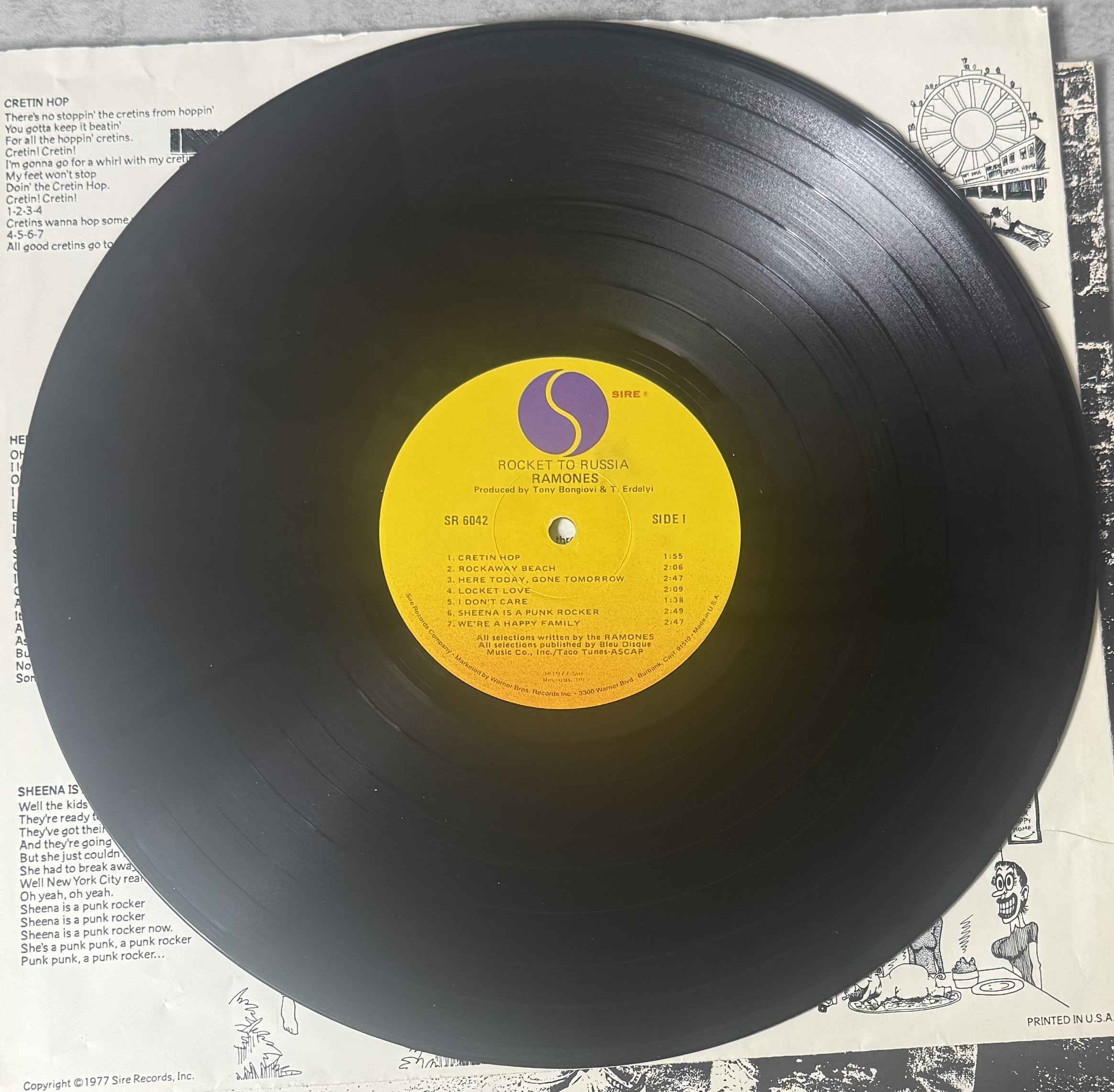 Ramones - Rocket To Russia US 2nd Press Strong VG+/VG+ c. 1979 Sire SR 6042
