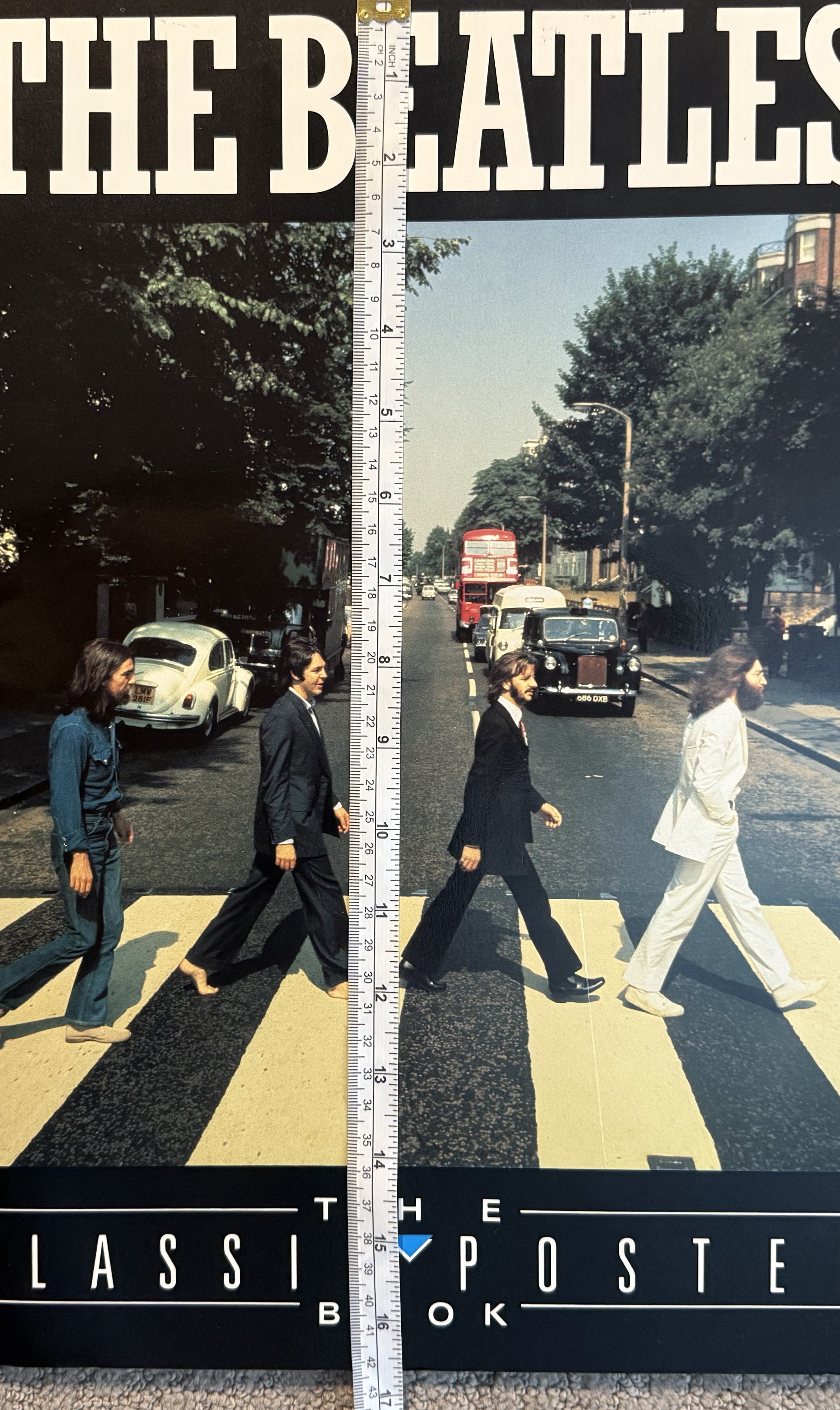 Beatles Memorabilia/collectors items: 1960s postcards, 1965 diary, poster book, reproduction postcards