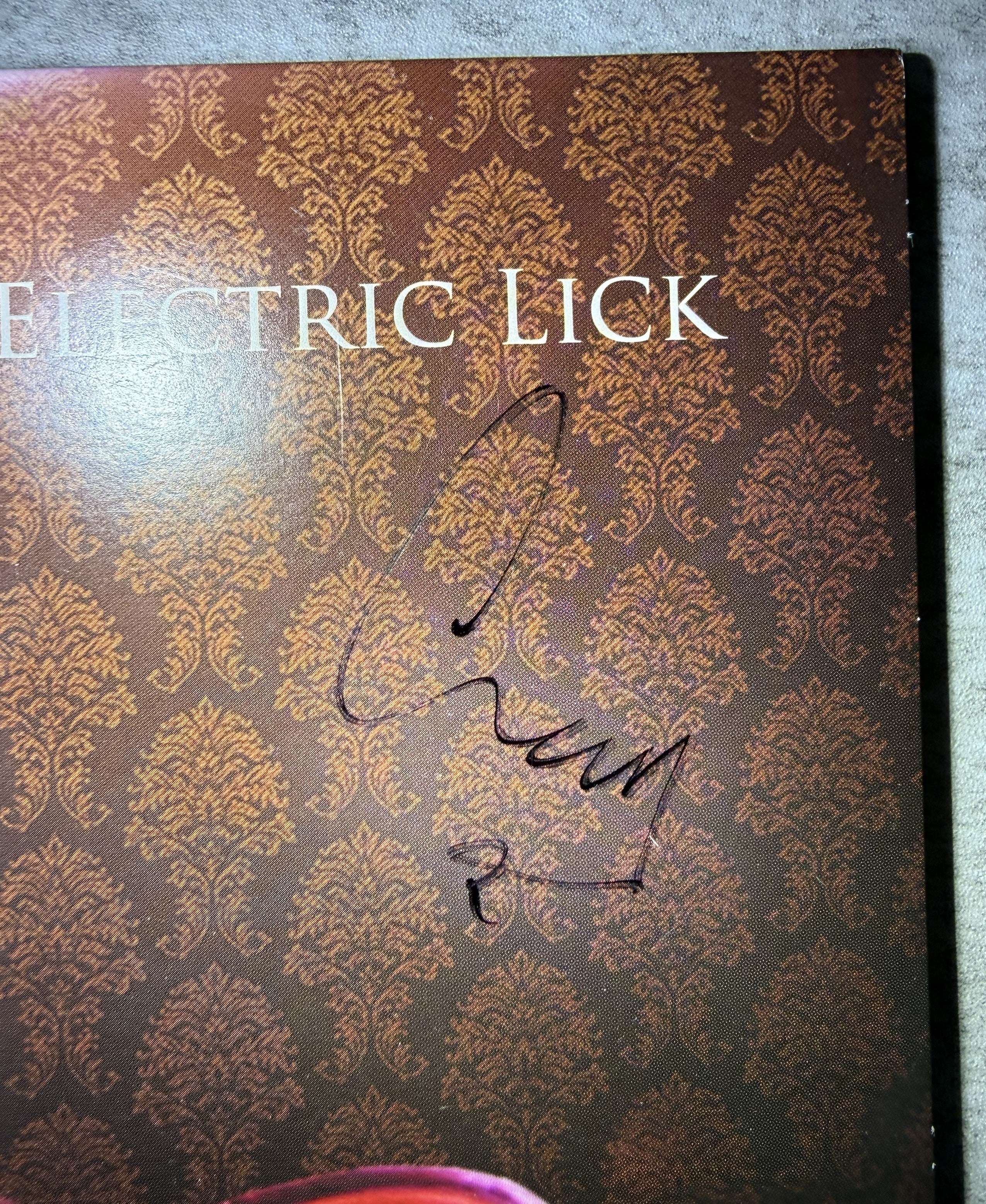 AUTOGRAPHED The Courteeners - Electric Lick - NM/NM 2010 UK Import Ltd Edtn #191