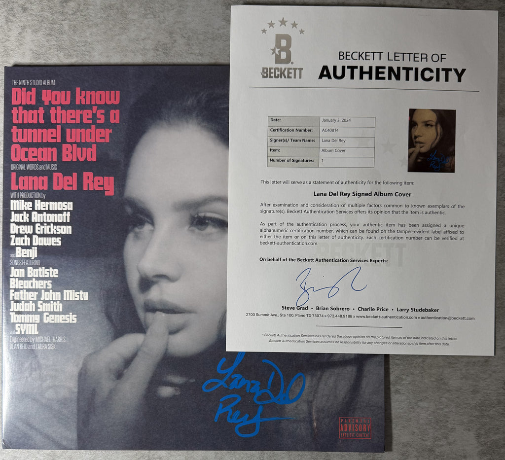 AUTOGRAPHED Lana Del Rey - Did You Know That There's a Tunnel Under Ocean Blvd - NM/VG+ Pink Vinyl