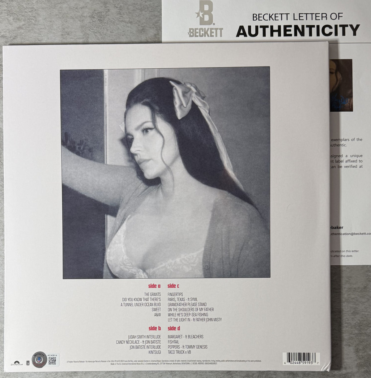 AUTOGRAPHED Lana Del Rey - Did You Know That There's a Tunnel Under Ocean Blvd - NM/VG+ Pink Vinyl
