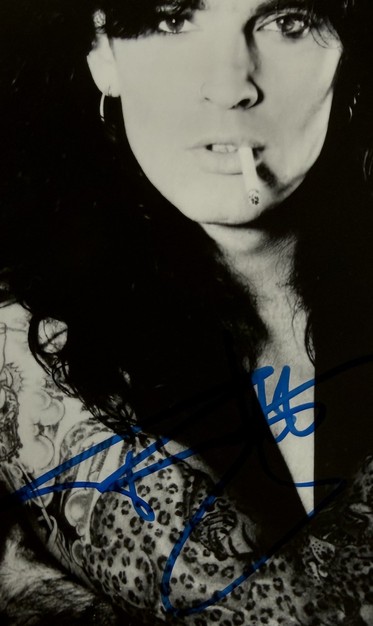 Tommy Lee (Motley Crue) - Autographed Picture 6"x8"
