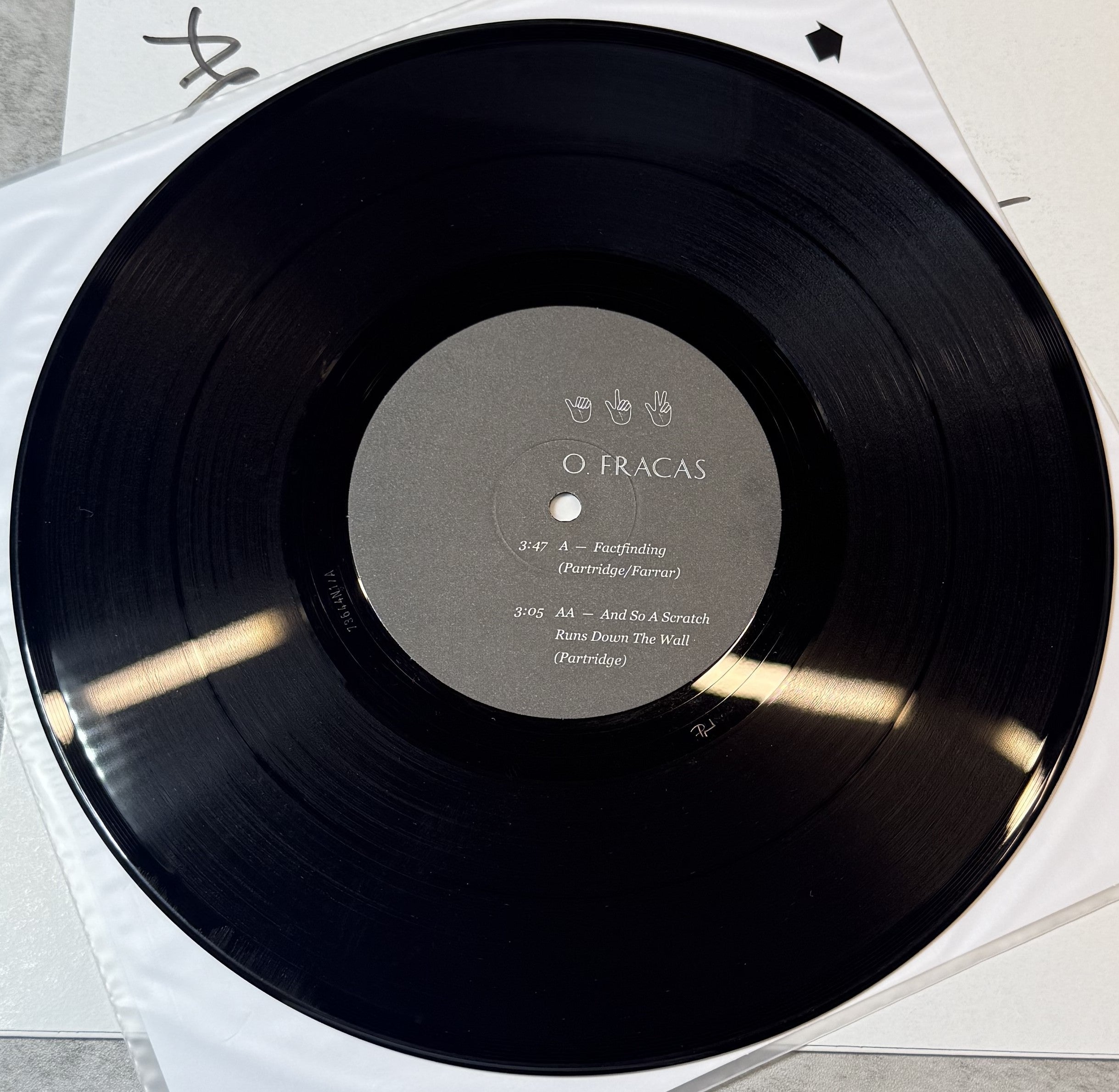AUTOGRAPHED O Fracas - Factfinding EP 10" UK Import Ltd Edtn #'d (#011/500) SVG+