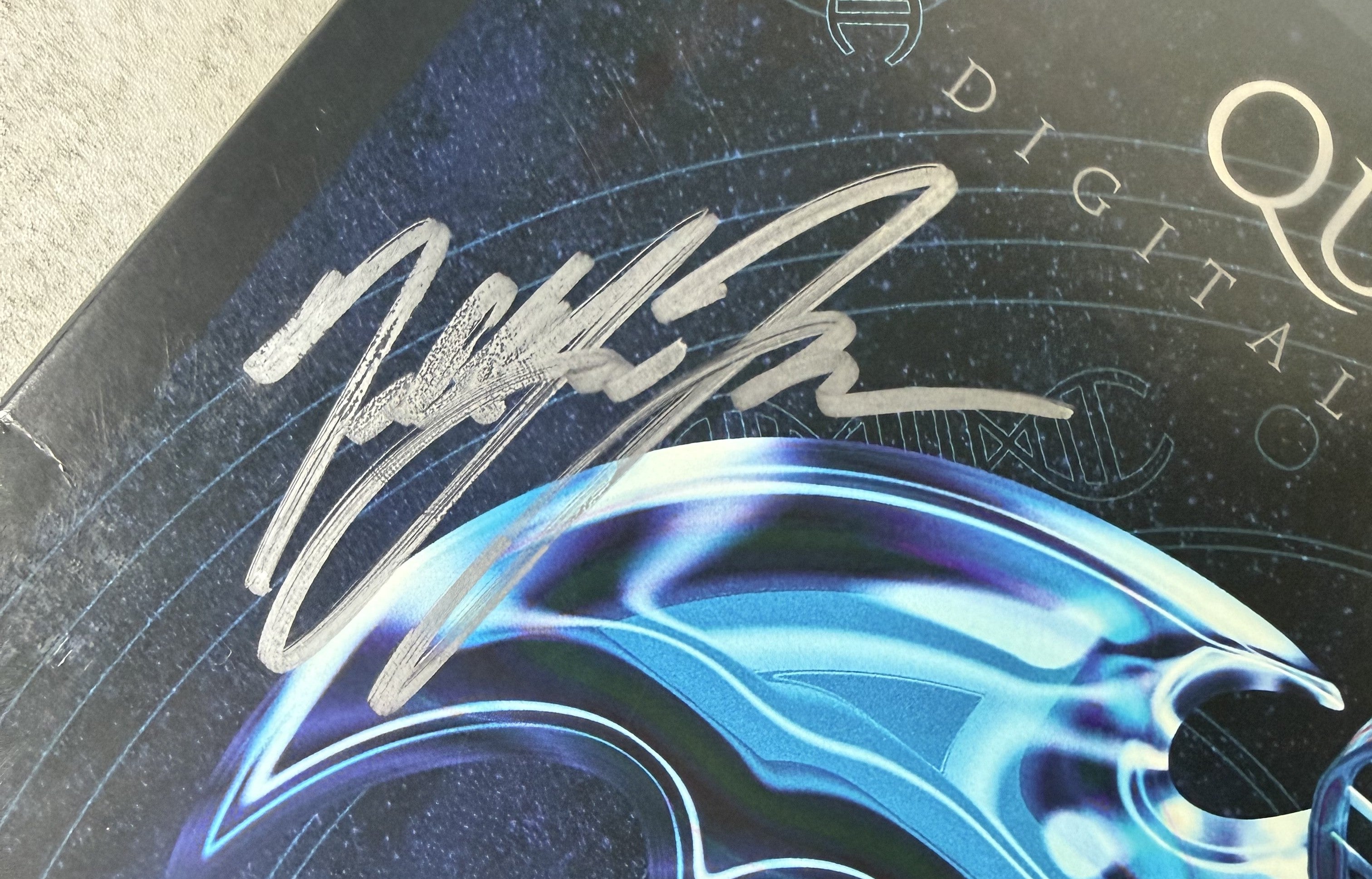 AUTOGRAPHED - Queensryche - Digital Noise Alliance 180g vinyl VG/VG+