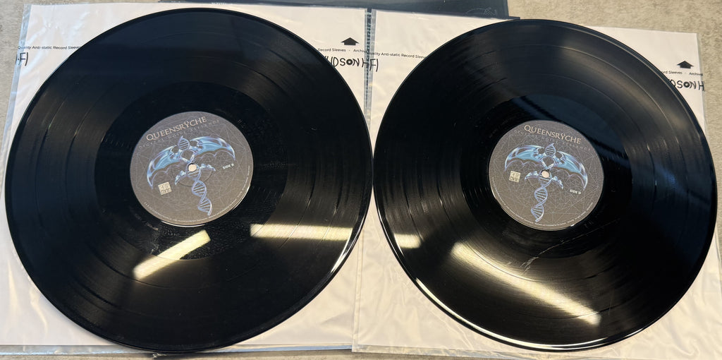 AUTOGRAPHED - Queensryche - Digital Noise Alliance 180g vinyl VG/VG+