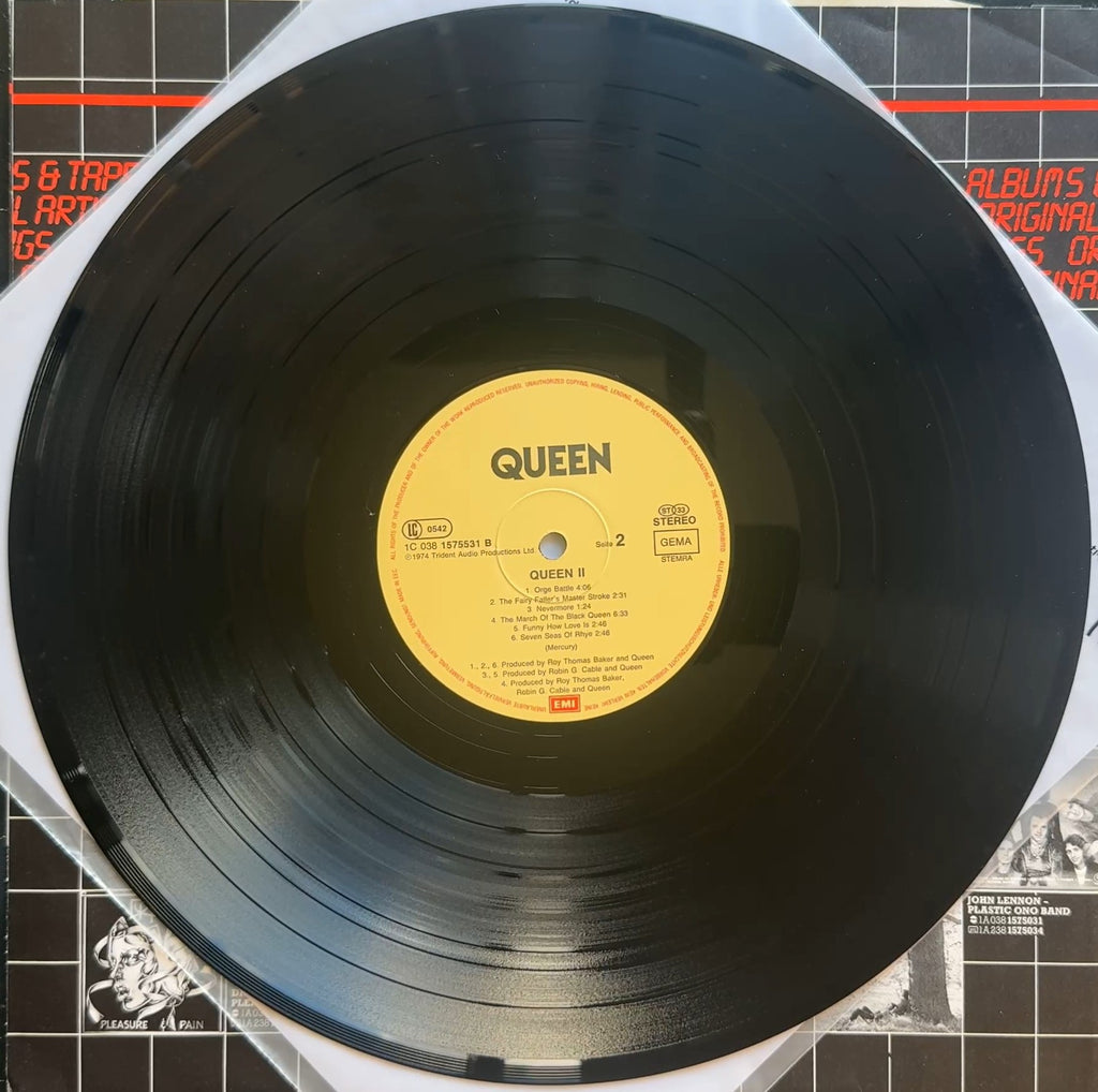 Queen II 1980s European Fame release VG/VG+
